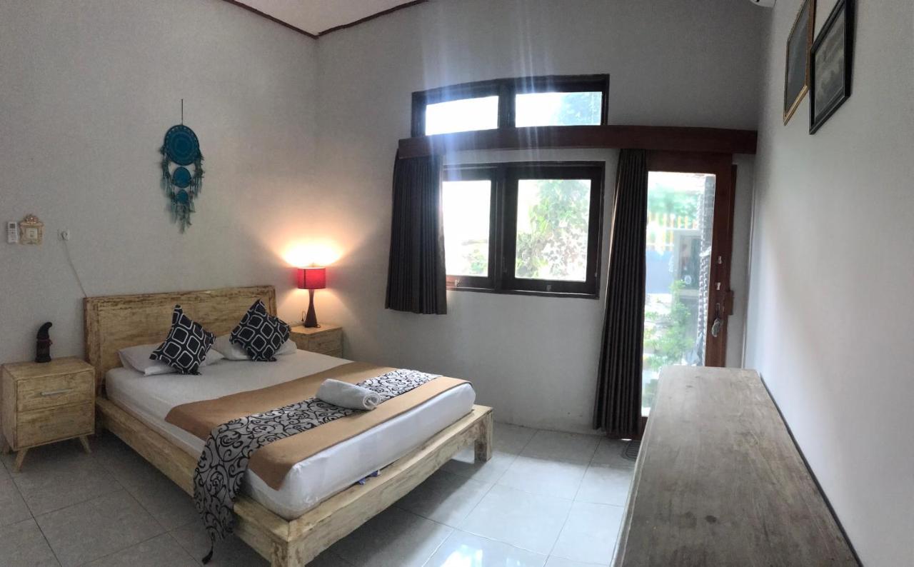 Medewi Secret Surfcamp Pulukan Exterior foto