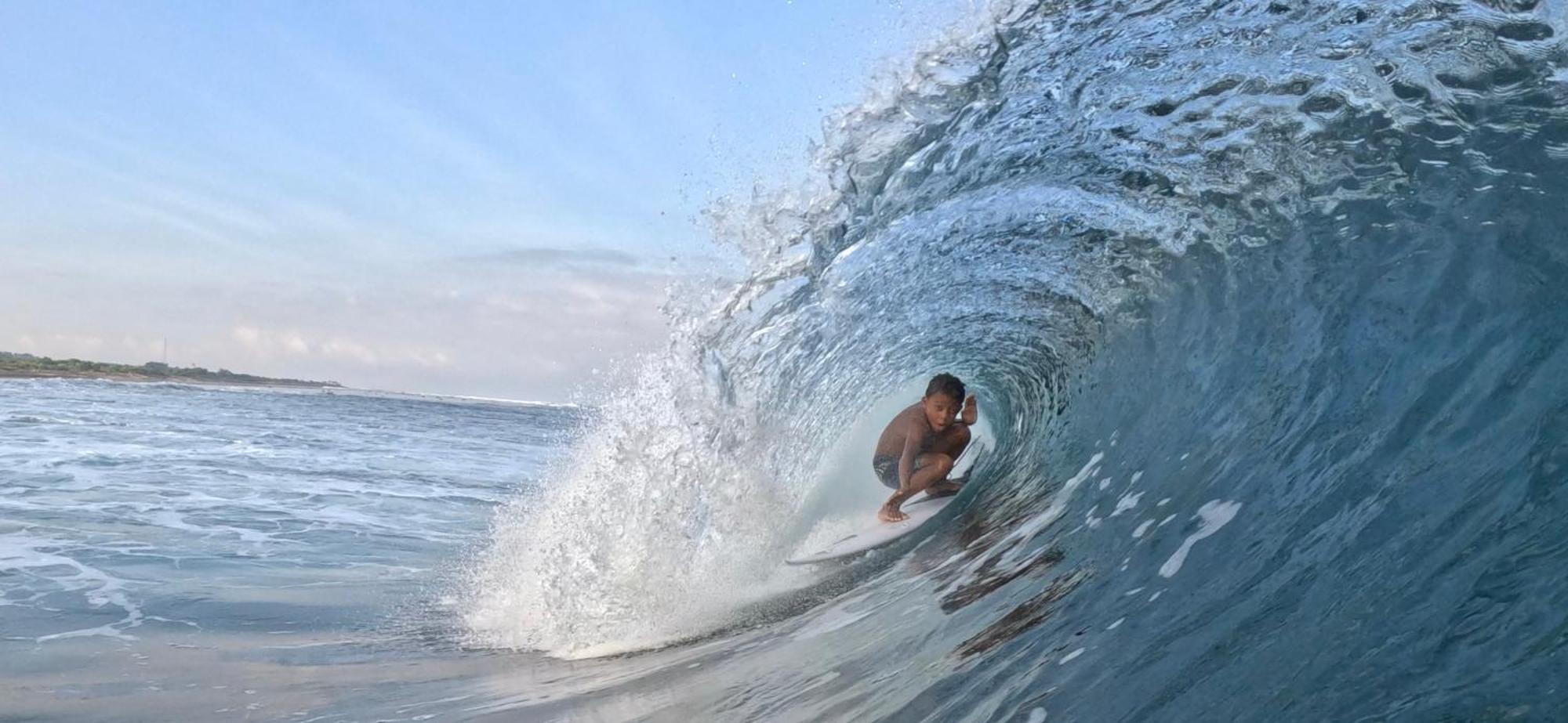 Medewi Secret Surfcamp Pulukan Exterior foto
