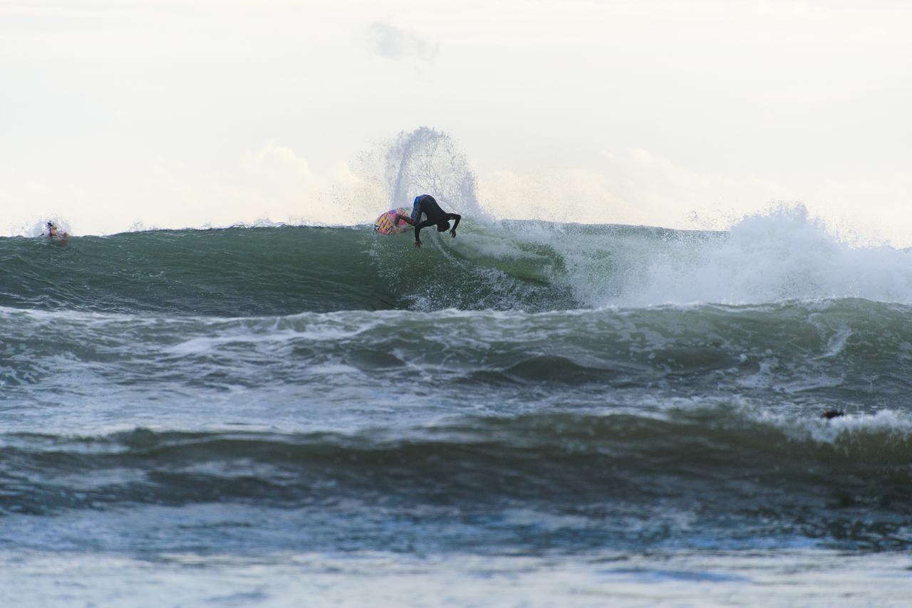 Medewi Secret Surfcamp Pulukan Exterior foto